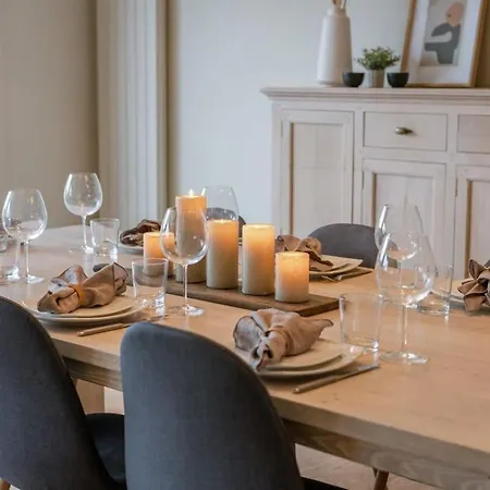 Beautiful And Authentic House With Garden And Garage Knokke-Heist